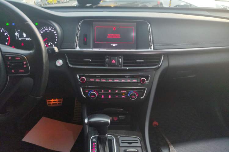 Used Kia K5 2016 1.6T Automatic LUX
