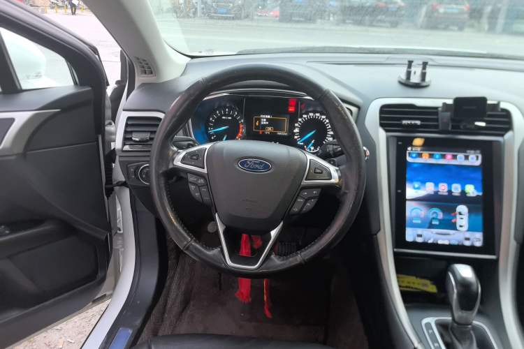 Used Ford Mondeo 2013 2.0L GTDi 200 Fashion Edition