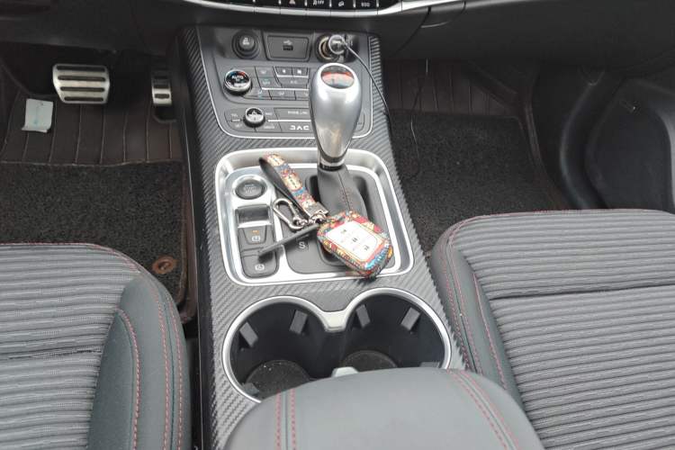 Used  Refine S7 2017 1.5T Automatic Comfort Model
