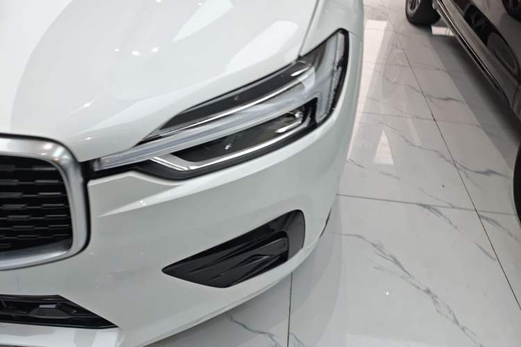 Used Volvo XC60 2018 T5 4x4 Smart & Sporty Edition