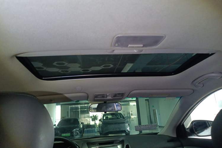 Used Hyundai Elantra 2016 1.6L Automatic Prestige Edition
