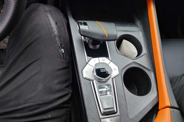 Used Changan UNI-V 2022 1.5T Smart Navigation Version