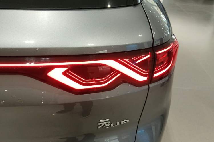 Used BYD Yuan UP 2024 401 km Active Version
