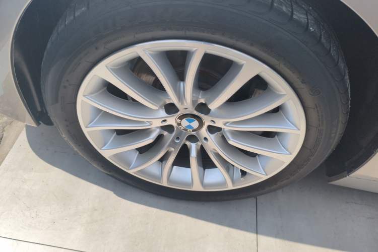 Used BMW 5 Series 2017 525Li Luxury Design Package
