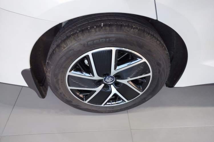 Used BYD Qin L 2024 DM-i 120KM Leading Model
