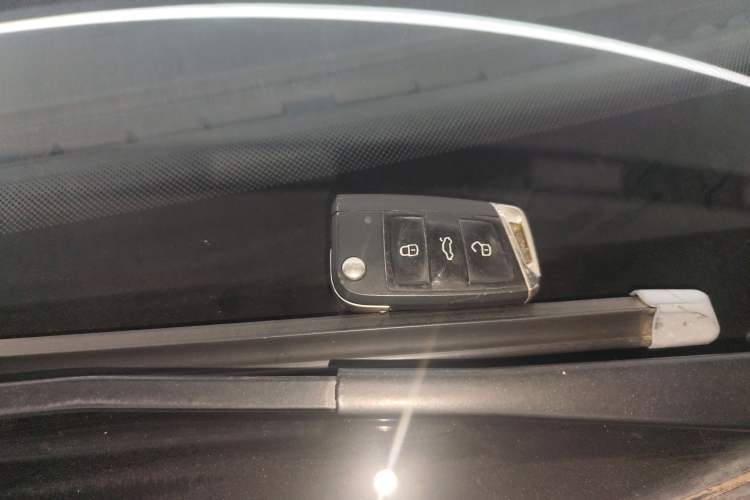 Used Volkswagen Tiguan L 2022 330TSI Automatic Two-Wheel Drive Comfort Edition
