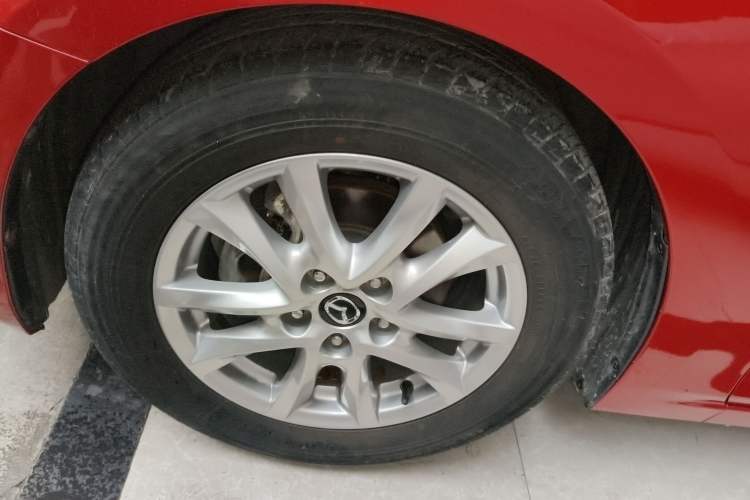 Used Mazda Mazda 3 Axela 2017 Sedan 1.5L Automatic Luxury Model Emission Standard China V
