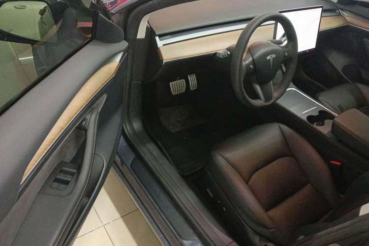 Used Tesla Model 3 2021 Performance High-Performance All-Wheel-Drive Version
