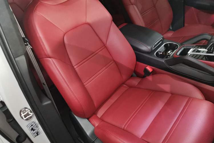 Used Porsche Cayenne 2023 Cayenne 3.0T Platinum Edition
