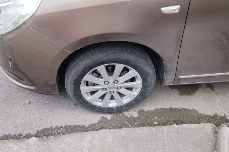 Used Buick GL8 2018 28T Luxury Model China VI Standard
