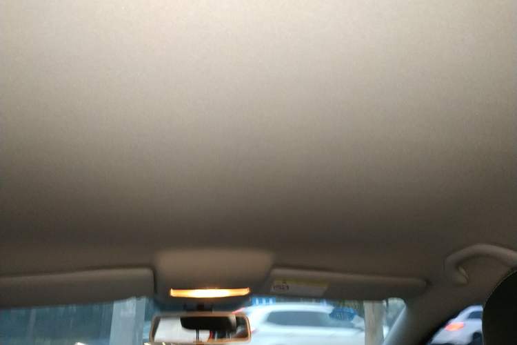 Used Volkswagen Polo 2014 1.6L Automatic Comfort Edition
