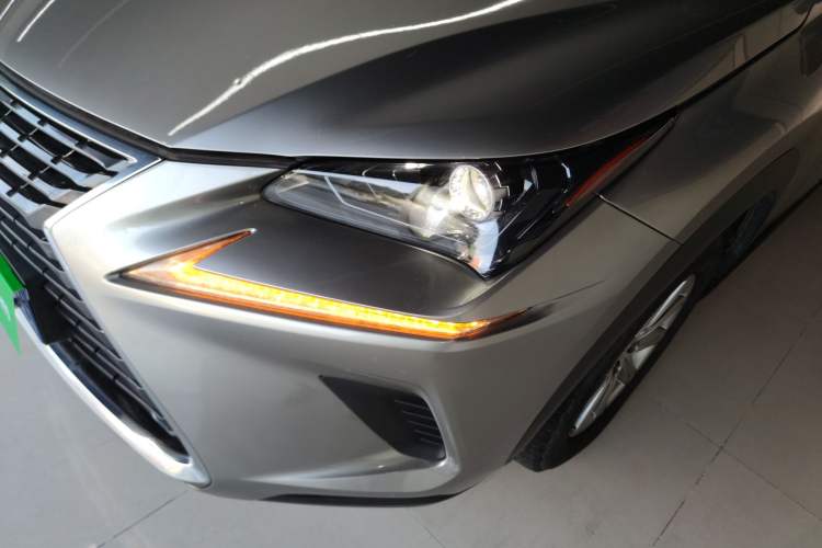 Used Lexus NX 2017 200 Front-Wheel-Drive X-Trail SE Edition