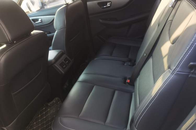 Used Dongfeng Fengon S560 2019 1.8L CVT Elite Model