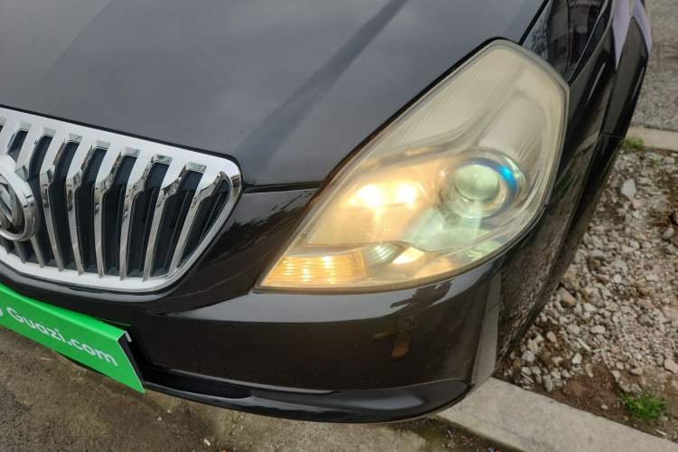 Used Buick Excelle 2015 1.5L Manual Classic Trim
