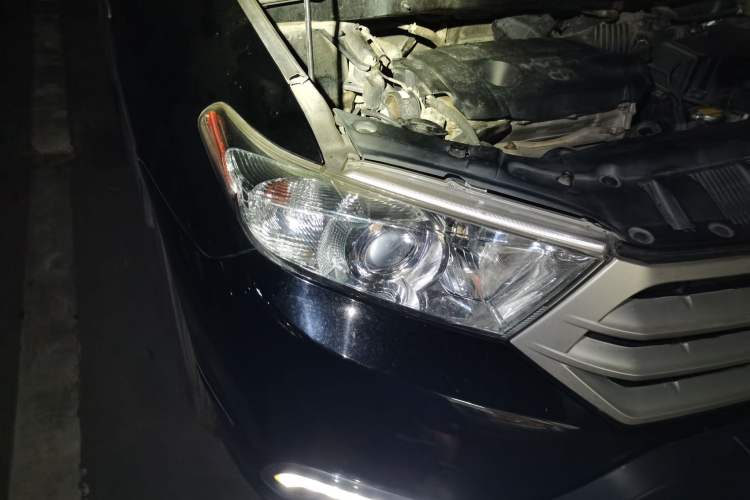 Used Toyota Highlander 2012 2.7L 2WD 5-Seater Elite Edition
