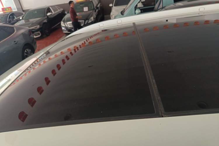 Used Venucia Star 2020 260T Automatic 48V Mild Hybrid Turbocharged Star Edition