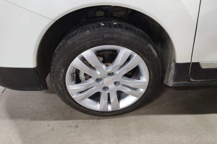 Used Peugeot 3008 2016 2.0L Automatic Classic Edition