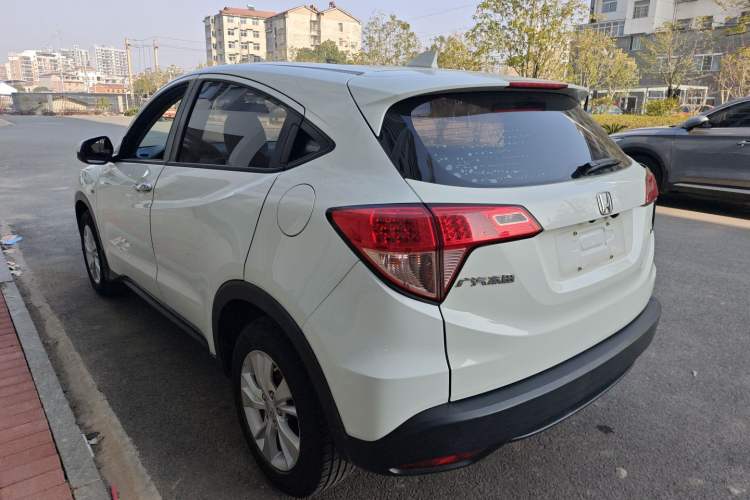 Used Honda Vezel 2017 1.5L CVT 2WD Comfort Model

