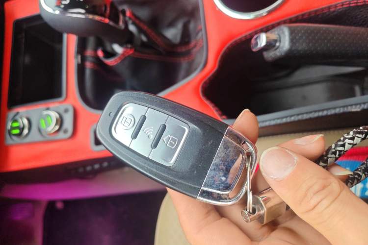 Used Wuling Hongguang 2019 1.5L S Comfort Edition China VI LAR
