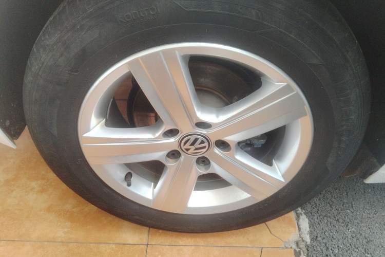 Used Volkswagen Lamando 2021 230TSI DSG Fashion Edition
