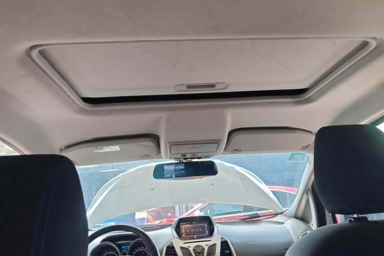 Used Ford EcoSport 2013 1.5L Automatic Prestige Model
