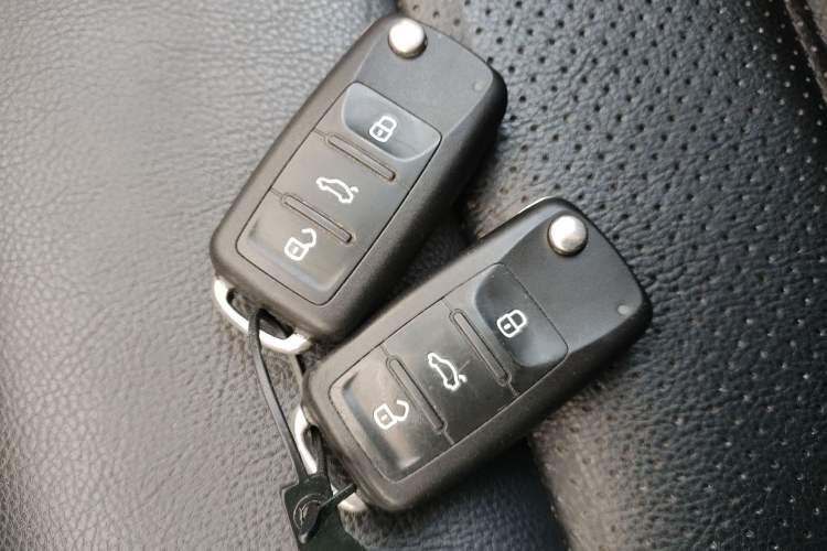 Used Volkswagen Lavida 2019 Lavida Start 1.5L Automatic Trendy Version China VI Standard