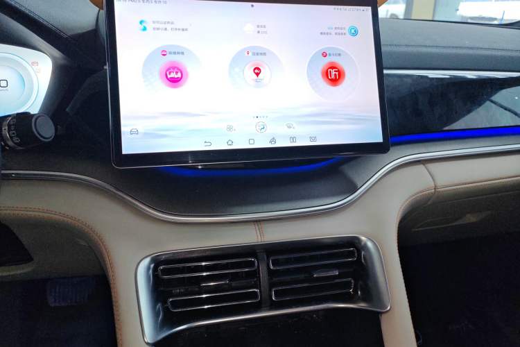 Used BYD Song PLUS New Energy 2023 Champion Edition DM-i 110KM Flagship Model
