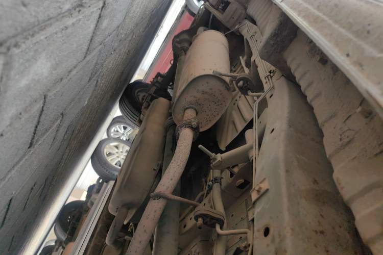 Used FORTHING Lingzhi 2015 V3 1.5L 7-Seater Luxury Model
