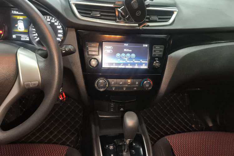 Used Nissan Qashqai 2017 2.0L CVT Elite Edition China VI Standard