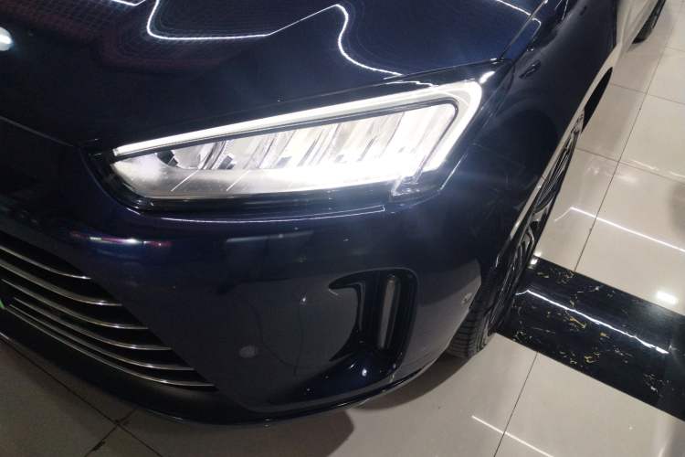 Used Hima AITO M5 2022 Extended-Range Four-Wheel Drive Flagship Edition
