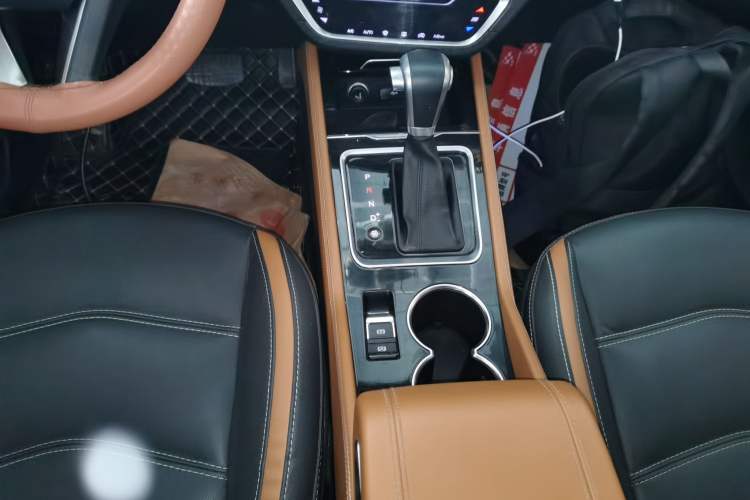 Used Zotye T300 2017 1.5T CVT Luxury Model
