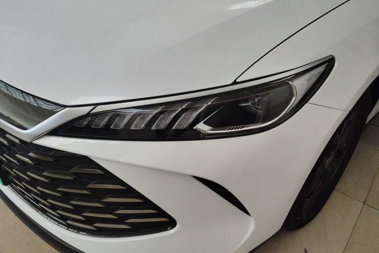 Used BYD Qin PLUS 2025 DM-i Smart Drive 55KM Leading Model