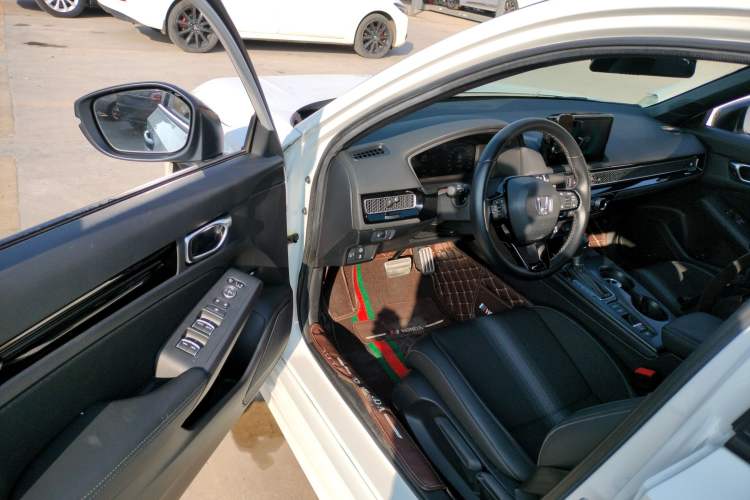 Used Honda Civic 2022 240TURBO CVT Dynamic Edition
