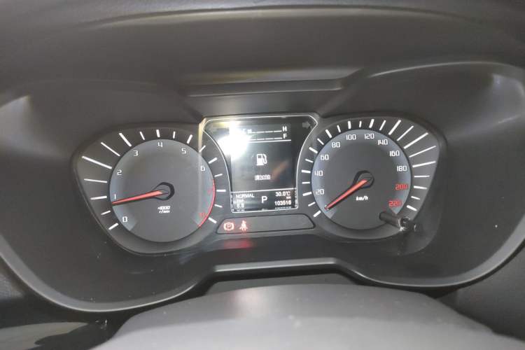 Used GAC Trumpchi GS4 2017 235T Automatic Two-Wheel Drive Luxury Smart Connectivity Version
