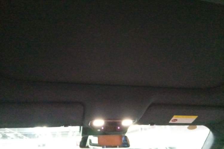 Used Li Auto L8 2023 Pro Model
