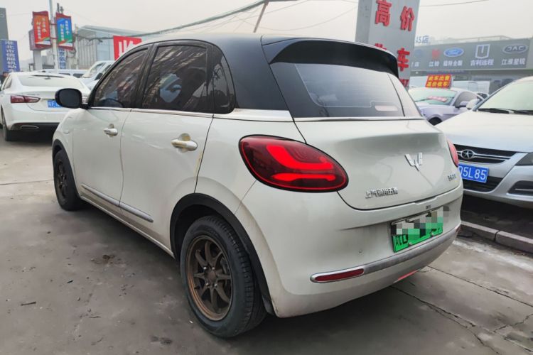Used Wuling Bingo 2023 333 km Lingxi Connected+ Version