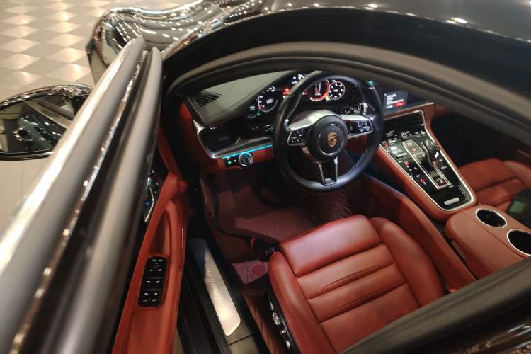 Used Porsche Panamera 2019 Panamera 2.9T
