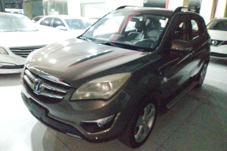 Used Changan CS35 2015 1.6L Automatic Prestige Model China IV Standard
