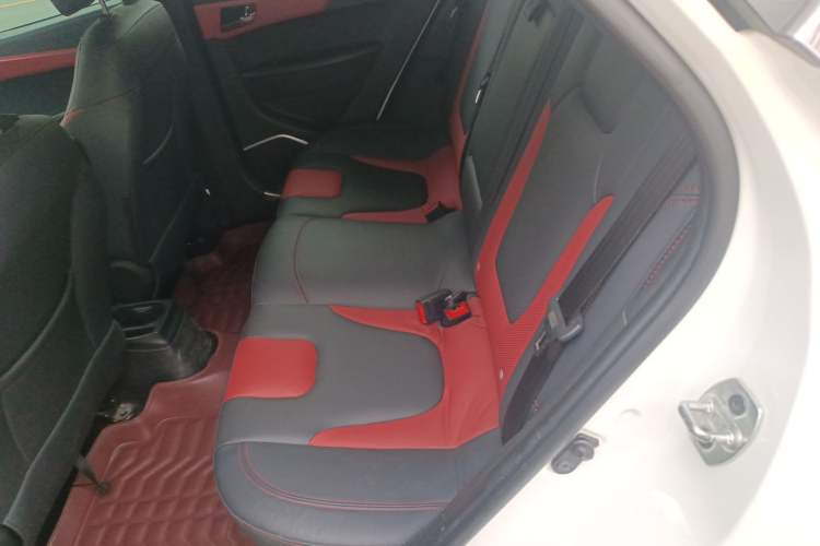 Used  Refine S2 2017 1.5L CVT Luxury Smart Model
