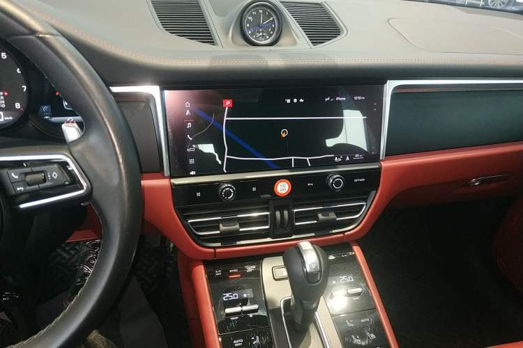 Used Porsche Macan 2023 Macan 2.0T