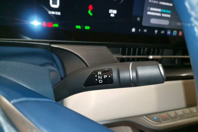 Used Wey Gaoshan 2023 Four-Wheel Drive Flagship Edition
