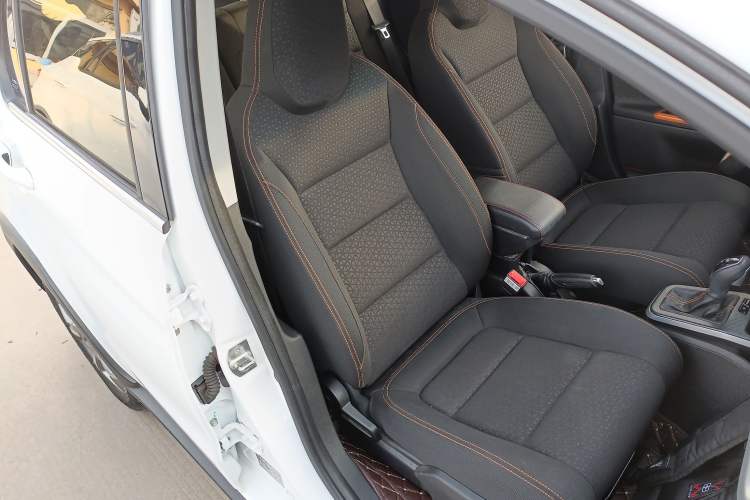 Used Geely Auto Vision X1 2017 1.3L Automatic Fun Edition
