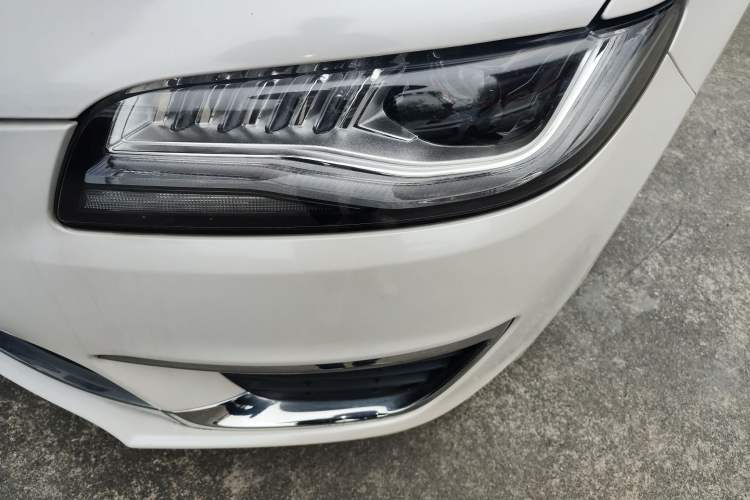 Used Lincoln MKZ 2020 2.0T Deluxe Edition