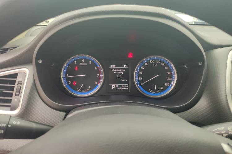 Used Suzuki S-Cross 2014 1.6L CVT Two-Wheel Drive Entry Model