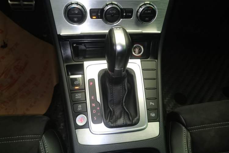 Used Volkswagen FAW-Volkswagen CC 2016 1.8TSI Luxury Model