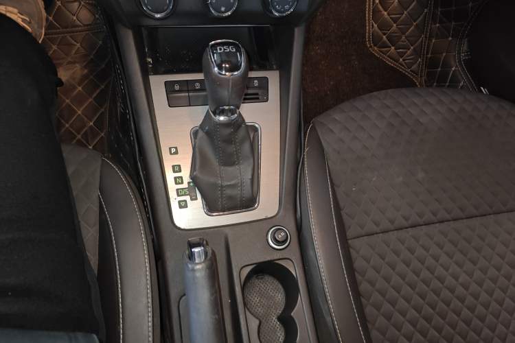 Used Skoda Octavia 2018 TSI230 DSG Luxury Edition