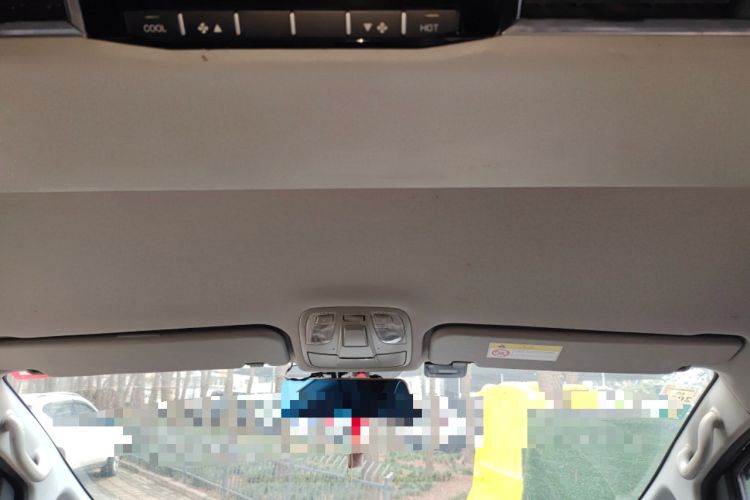 Used JAC Refine M4 2016 2.0L Manual Luxury Version
