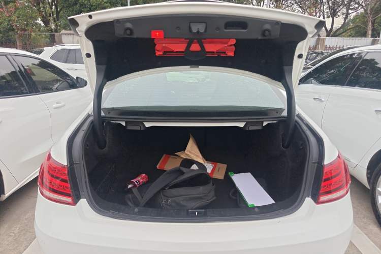 Used Mercedes-Benz E-Class 2016 E 200 Coupe Dynamic Edition
