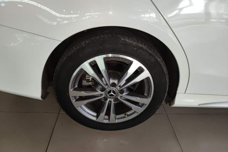 Used Mercedes-Benz C-Class 2021 C 200 L Fashion Edition Sport Version
