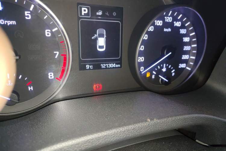 Used Hyundai Elantra 2016 1.6L Automatic ZhiXuan – Elite Version